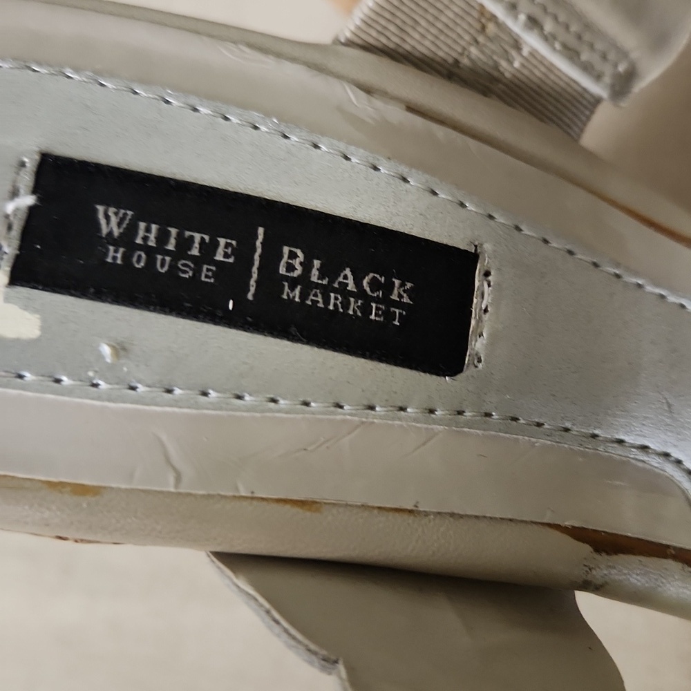 White House Black Market Women's Silver Sandals SIZE 9 Leather Wedge - Picture 5 of 7